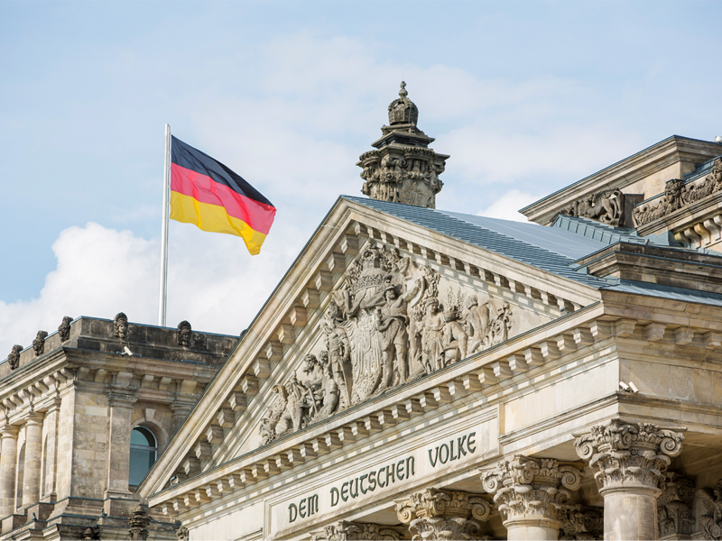 Germany's new round of large-scale photovoltaic bidding: price drops, oversubscription