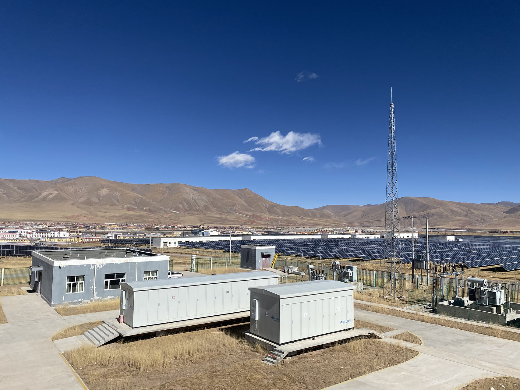 Grid-connected System CASE05