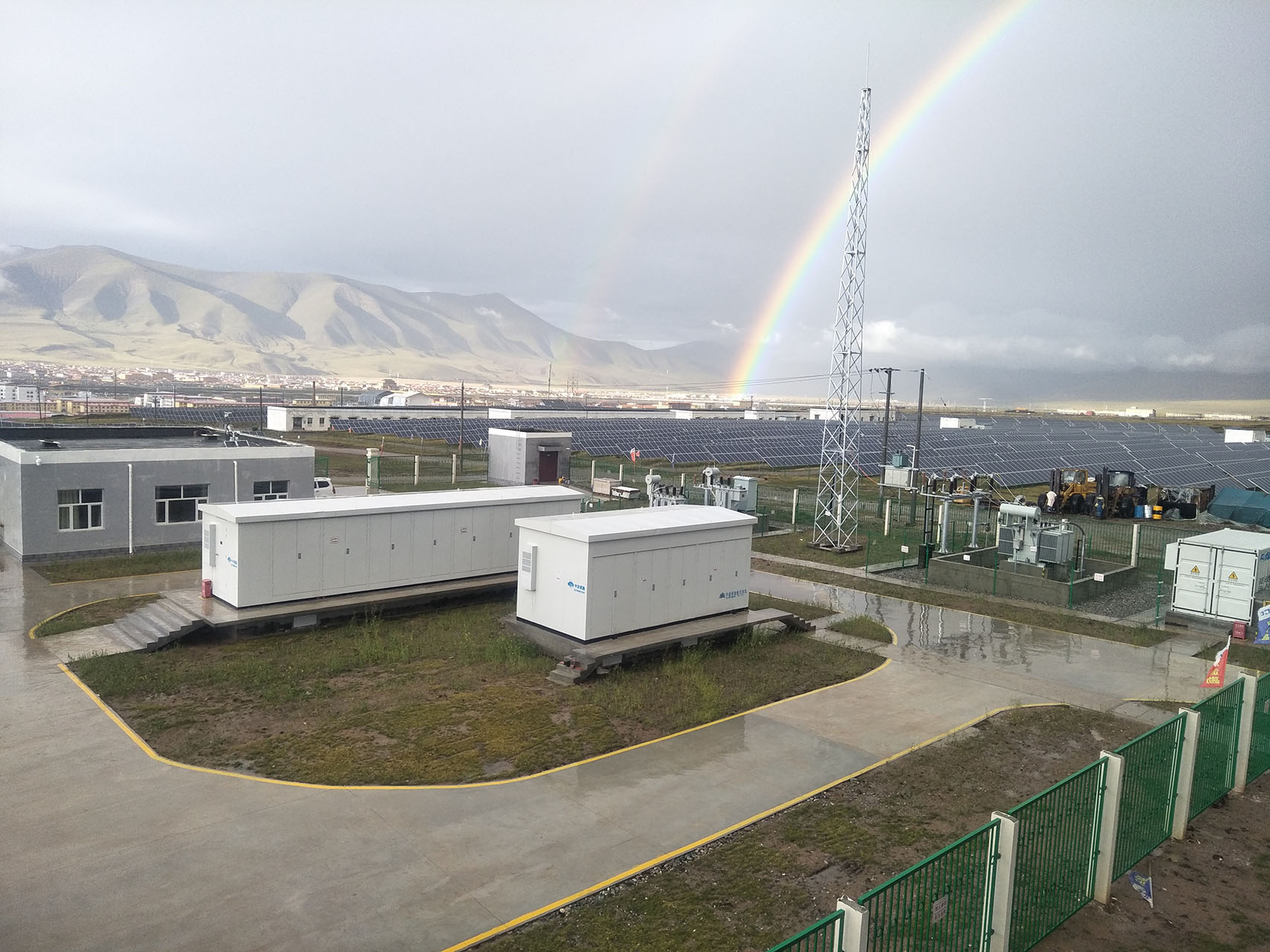 Grid-connected System CASE01